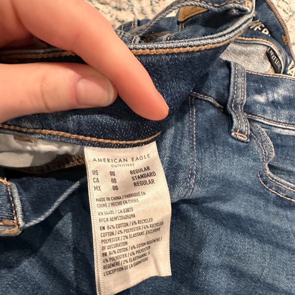 JEANS - Picture 8 of 10